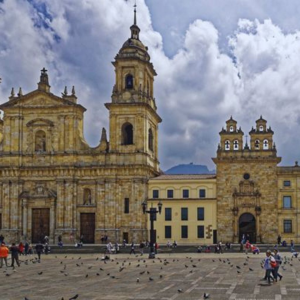 turismo-bogota-la-candelaria (1)