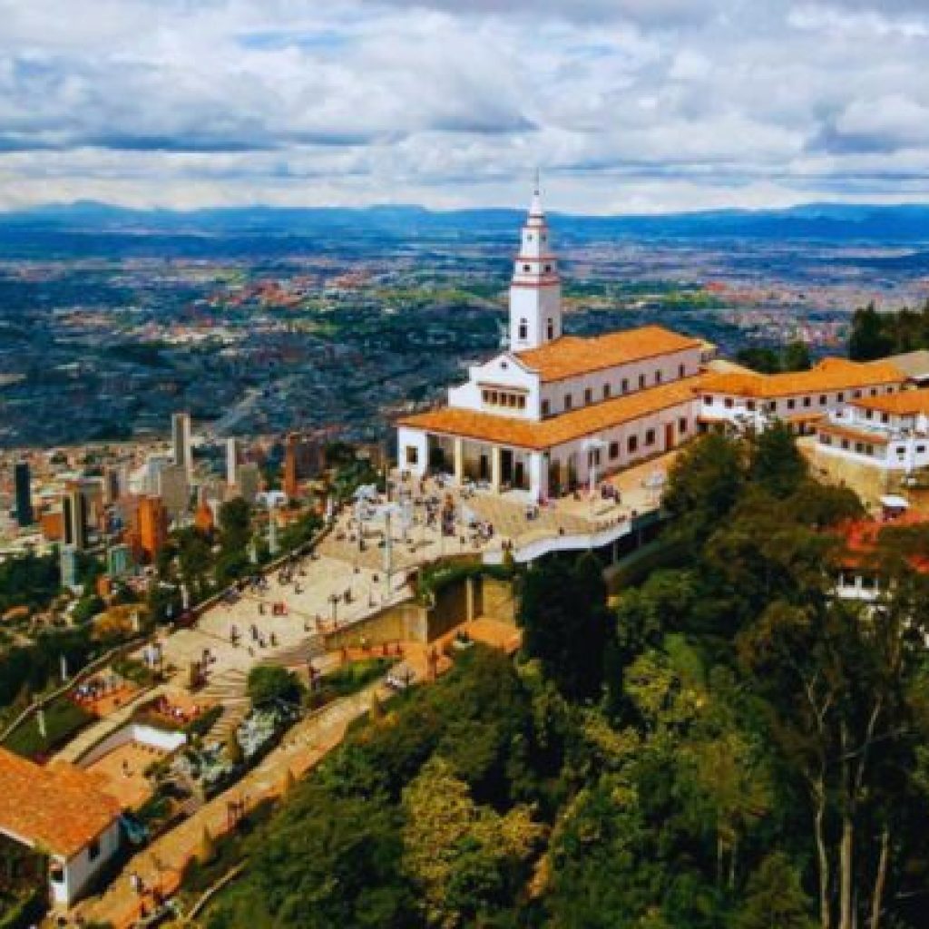 turismo-bogota-monserrate