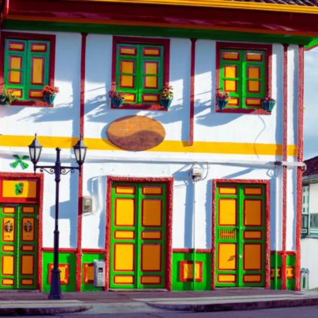 turismo-eje-cafetero-salento2